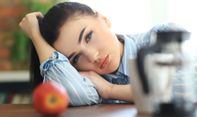 Kantuk Datang usai Makan Siang? Ketahui Penyebab dan Cara Mencegahnya