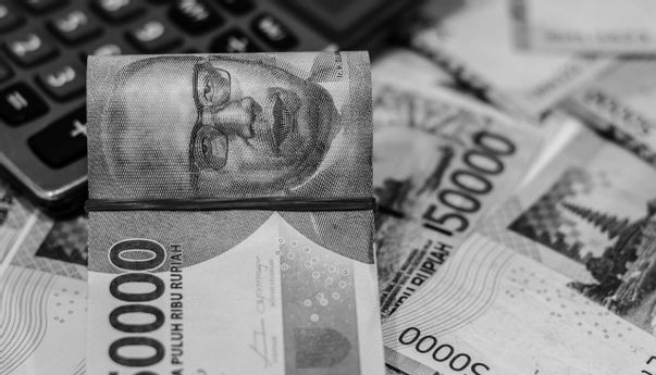 Libur Lebaran, Rupiah Anjlok Hingga Nyaris Rp14.300/US$