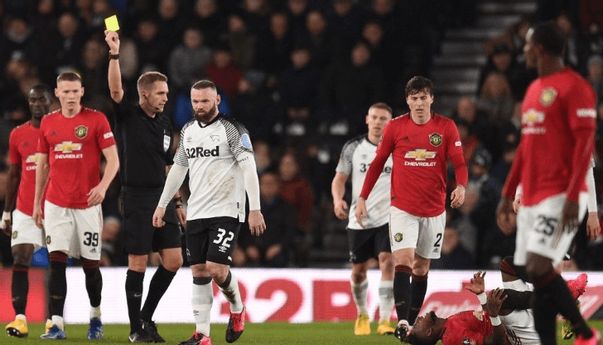 Menang Telak 3-0 atas Derby County, Pendukung Manchester United Standing Ovation untuk Wayne Rooney
