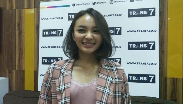 Dianggap Lakukan Body Shaming, Revina VT Dapat Balasan Menohok dari Awkarin