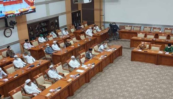 Debat Panas PDIP Vs PKS di Rapat Bareng Ahli Sunnah Waljamaah, Bahas Habib Rizieq