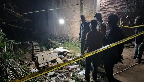 Lampung Geger: Penemuan Mayat Satu Keluarga di Septic Tank, Polisi Belum Pastikan Pembunuhan
