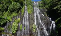 Bosan dengan Pantai? Ini Rekomendasi Air Terjun di Bali yang Punya View Romantis