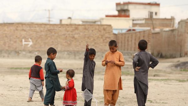 China Dukung Taliban: Sanksi Internasional Tak Selesaikan Masalah