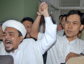 Habib Rizieq Tak Terima Munarman Divonis 3 Tahun Penjara: Ini Dzalim dan Ngawur!
