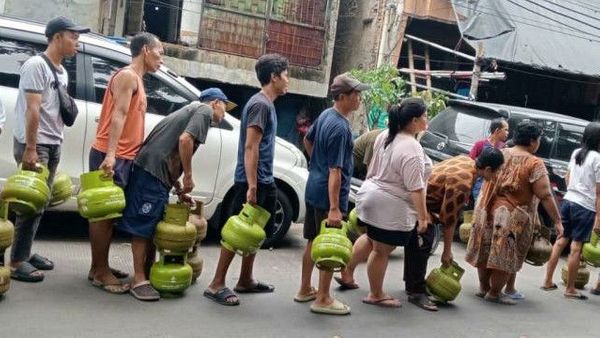 Warga Jakarta Keluhkan Gas LPG 3 Kg Langka, Ini Penjelasan Pemprov DKI