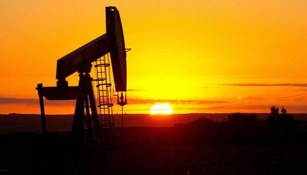 Harga Minyak Diramalkan Terus Merosot di Tengah Memanasnya Perang Dagang As-China.