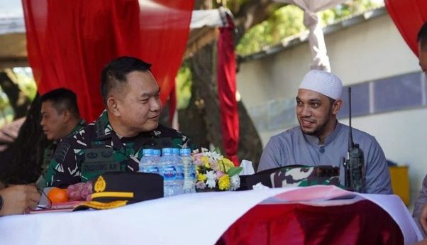 Habib Husein Bongkar Siapa Jenderal Dudung: Islamkan 150 Orang dan Asuh Ribuan Anak Yatim