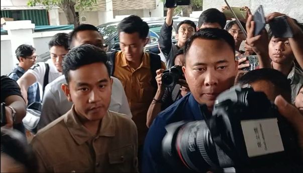 Gibran Penuhi Panggilan Bawaslu Jakpus Soal Bagi-bagi Susu Saat CFD