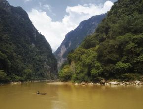 Nikmati Pesona Tebing Menjulang di Wisata Silokek Sijunjung Sumatra Barat