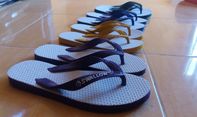 Sandal Swallow: Sandal Legenda dari Indonesia yang Mendunia Sampai Dipakai Personil EXO