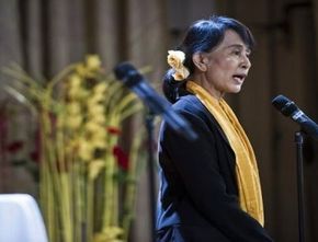 Ditahan hingga 15 Februari, Aung San Suu Kyi Dituduh Selundupkan Barang Ilegal