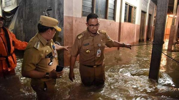 Pantas! Anies Baswedan Kerja Senyap, Banjir Jakarta Bergemuruh Tiap Hujan Datang