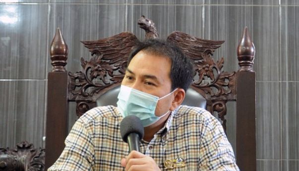 Geledah Rumah Azis Syamsuddin, Tempat Pertemuan Syahrial-Stephanus, KPK Angkut 2 Koper