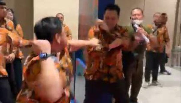 Viral di Medsos! Munas Hipmi Penuh Kericuhan: Peserta Sampai Saling Baku Hantam