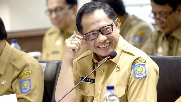 Mendagri Tito Karnavian Dilaporkan ke Ombudsman, Perkara Pejabat Kepala Daerah Jadi Poin Utama