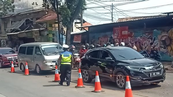 Mulai Tengah Malam Tadi, 15 Kota di Luar Jawa-Bali ini Sudah Terapkan PPKM Darurat