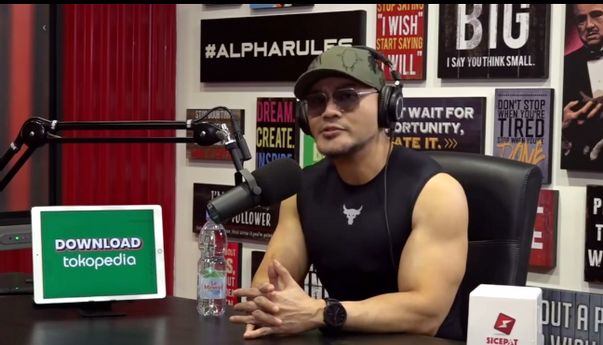 Deddy Corbuzier: Aldi Taher adalah Orang yang Bungkus Kelemahannya dengan Agama dan Tuhan