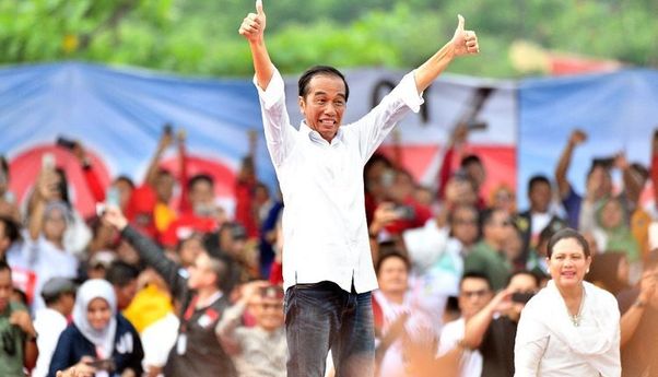 Jokowi ke Relawan Soal Capres 2024: Santai Mawon Ojo Kesusu, Ojo Ngante Keliru