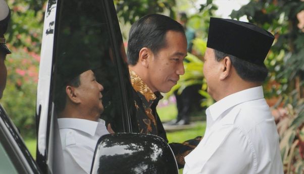 Bukan Ganjar Pranowo, Pengamat: Sangat Masuk Akal Jokowi Bakal Dukung Prabowo