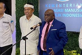 Menteri HAM: Jika Jabar Sukses, Pendidikan Siswa di Barak Militer Bisa Diterapkan di Seluruh Indonesia