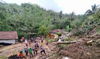 Terbaru! Tanah Longsor di Desa Banjarpanepen Banyumas Timbun Satu Keluarga, 3 Korban dalam Pencarian