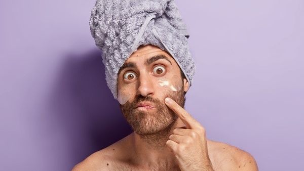 Perawatan Wajah Pria Sehari-hari, Tidak Hanya Facial Wash