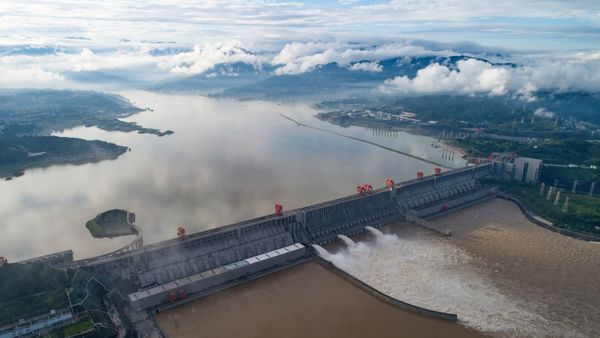 Profesor China Bantah Tuduhan PLTA Terbesar di Dunia Milik Mereka Akan Roboh Jika Hujan Lebat