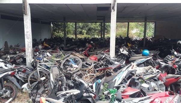 Kuburan Motor Wangun Harja Bekasi, Korban Kecelakaan dan Tilang
