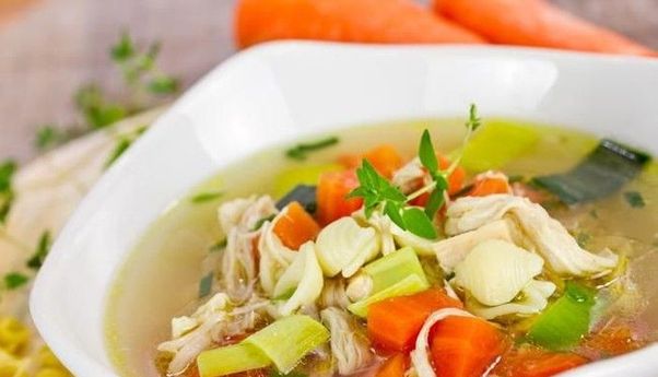 Resep Praktis Buka Puasa: Sayur Sup Ayam Spesial