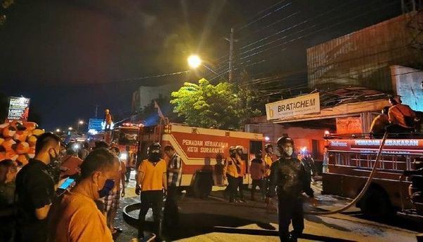 Berita Seputar Jateng: Kebakaran, Toko Bahan Kimia Bratachem Solo Rugi Miliaran Rupiah