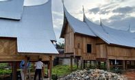 Berita Terkini: Kementerian PUPR Akan Selesaikan Revitalisasi Puluhan Rumah Gadang Tahun Ini