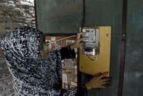 Penyesuaian Tarif Listrik: Kebijakan Stabilitas untuk Penggunaan Energi Efisien