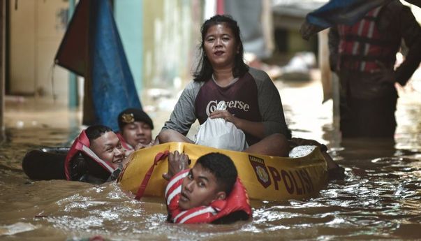 100 RT dan 3 Ruas Jalan di Jakarta Masih Terendam Banjir Pagi Ini