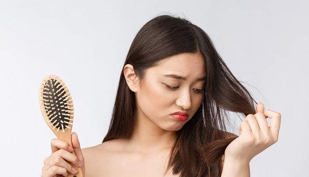 Menurunkan Berat Badan, Rambut Malah Rontok? Mungkin Ini Penyebabnya