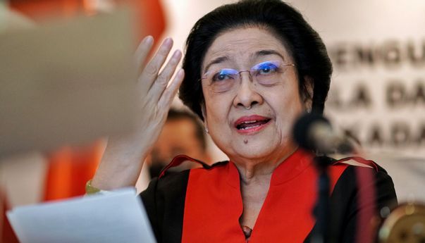 Megawati Sebut Kapolri Jenderal Hoegeng adalah Polisi Terbaik, Selain yang Terbaik Gimana Ya?