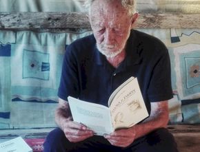 Kisah Mauro Morandi, Pria Tua yang Tinggal di Pulau Kecil Selama 32 Tahun dan Rajin Abadikan Keindahan Alam