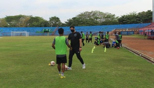 Tidak Dipulangkan, Manajemen Persijap Jepara Liburkan Pemain