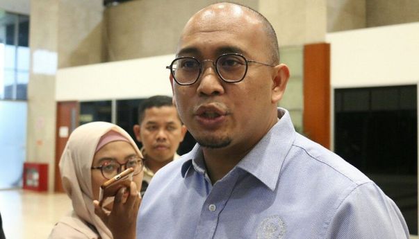 Penggrebekan Prostitusi Online yang Dipimpin Andre Rosiade Menuai Kritik