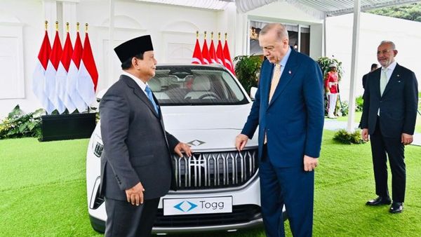 Erdogan Beri Hadiah Mobil Listrik Buatan Turki ke Prabowo