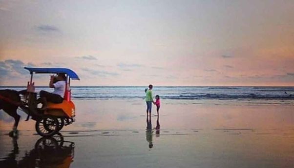 Pantai Depok Jogja: Liburan Sambil Menikmati Seafood Segar Khas Pantai Selatan