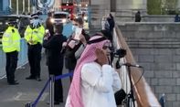 Inilah Kumandang Adzan yang Indah dari Jembatan Paling Ikonik di London