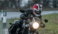 Air Hujan Mengganggu Visor Helm? Berikut Cara Mengatasinya