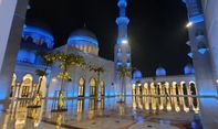 Pegawai Masjid Sheikh Zayed Solo Mogok Kerja, Keluhkan Gaji di Bawah UMK Solo