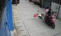 Polisi Tangkap Satu Keluarga Pelaku Penjambretan Lansia di Jakarta Barat