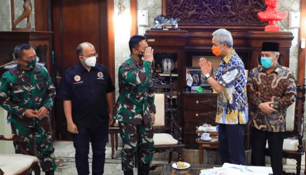 Berita Terkini: Ganjar Pranowo Ungkap Permasalahan Penangan Covid-19 di Jawa Tengah
