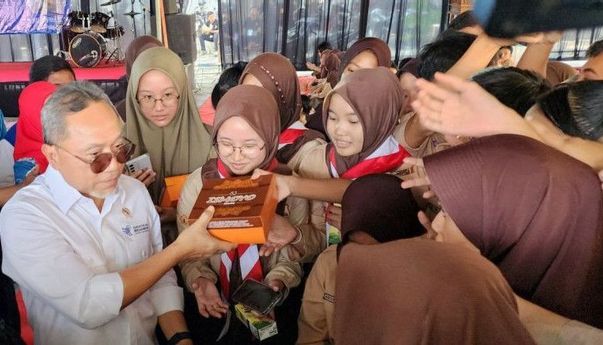 Mendag Zulhas Sebut Pemerintah Anggarkan Rp71 Triliun untuk Makan Bergizi Gratis di 2025