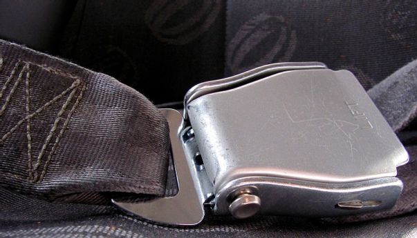 Chaca Sherly Meninggal karena Tidak Memakai Safety Belt, Apakah Penumpang Wajib Pakai Sabuk Pengaman?