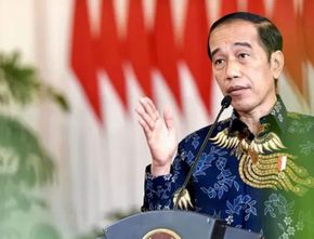 Ucapkan Selamat HUT Bhayangkara, Jokowi Semangati Polri Terus Berikan Layanan Terbaik ke Masyarakat