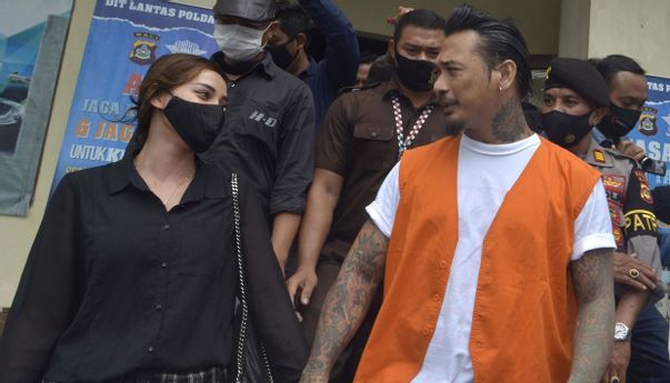 Sebut IDI Kacung WHO, Jerinx SID Dituntut 3 Tahun Penjara dan Denda Rp10 Juta